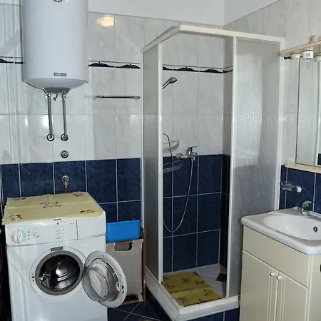 Apartman Zeljko 63 *