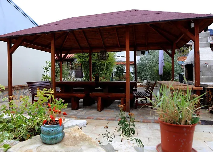 Zeljko 63 Πούλα